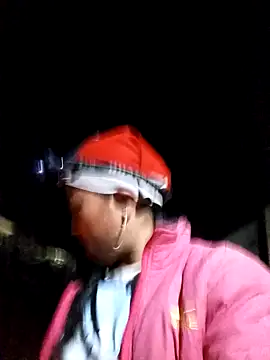 jerry-xx online show from December 2025 12:54:01 PM