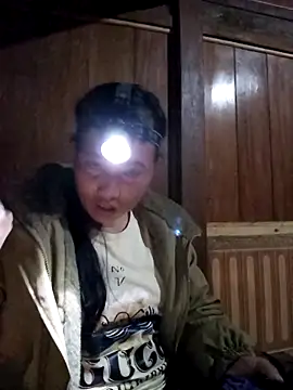 jerry-xx online show from March 2026 12:32:01 PM