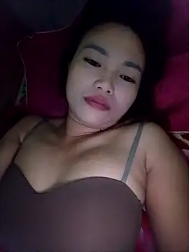 Rabbit-small online show from November 2025 09:28:01 PM