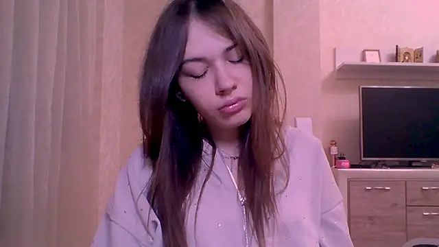 CeyaLier online show from March 2026 05:56:01 PM