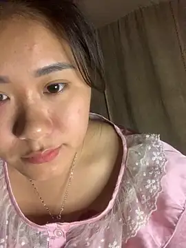 Snapshot of Misu-u chatting on October 2025 02:48:01 PM Misu-u online show from October 2025 02:48:01 PM