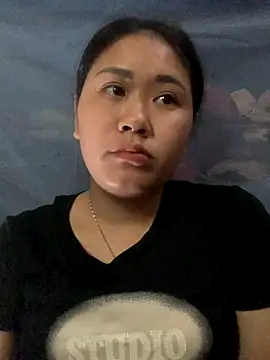 Snapshot of Misu-u chatting on October 2025 07:08:01 AM Misu-u online show from October 2025 07:08:01 AM