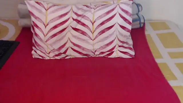 Tillah87 online show from October 2025 09:35:02 AM