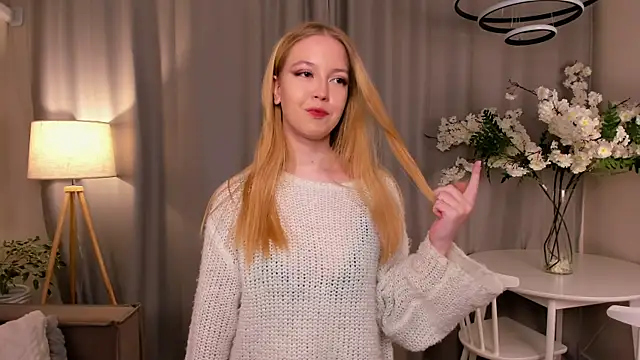 TinaStevenson online show from October 2025 09:48:01 PM