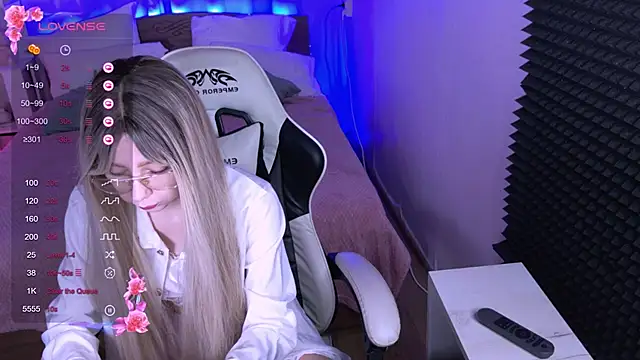 sofiisun online show from October 2025 04:09:02 AM