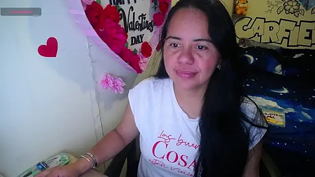 Miss  kendra  online show from April 2026 11:20:01 AM