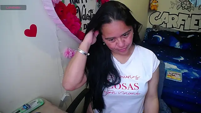 Miss  kendra  online show from April 2026 12:29:02 PM