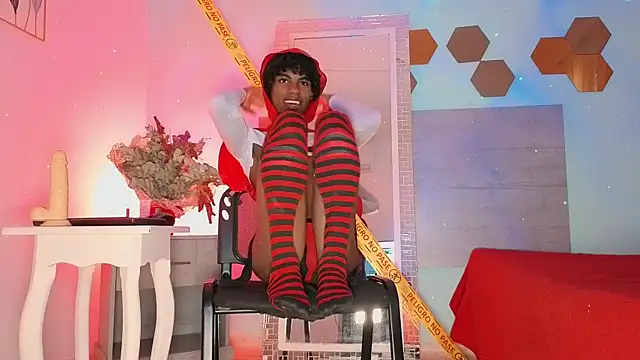 Darkcandyboy online show from October 2025 12:47:01 PM