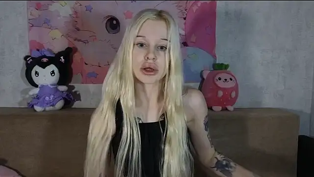 HoneyGold  online show from April 2026 03:42:01 AM