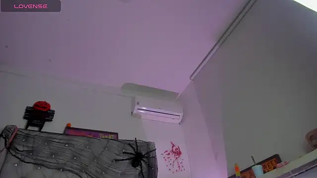 ChocoBunny1 online show from October 2025 02:59:02 AM