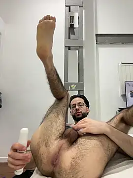 Maryanit online show from April 2026 12:02:02 AM