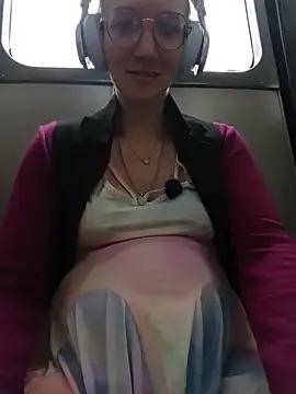 Lucy colee online show from December 2025 07:53:01 PM