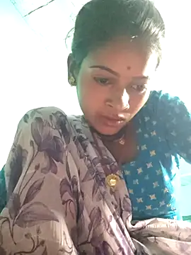 Co punam online show from April 2026 07:52:02 PM