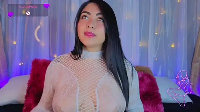 Victoria Jonhss online show from December 2025 12:06:01 AM