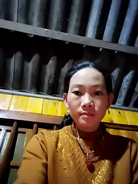 gio-thu online show from November 2025 04:06:01 PM