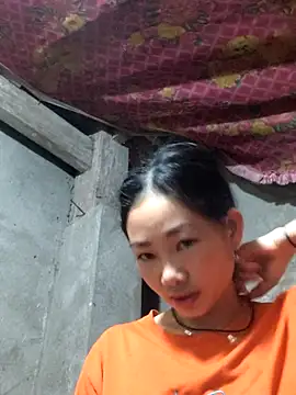 gio-thu online show from February 2026 06:43:02 AM