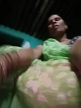 Snapshot of Rt_shreya chatting on May 2026 03:41:02 PM Rt shreya online show from May 2026 03:41:02 PM