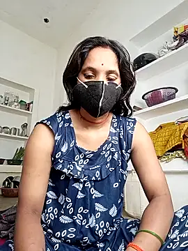 Cuty tanya online show from April 2026 06:52:01 PM