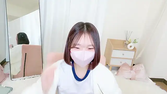 yuno-pi online show from November 2025 11:05:02 AM