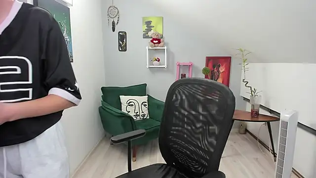 BettyJamess online show from October 2025 07:13:02 PM