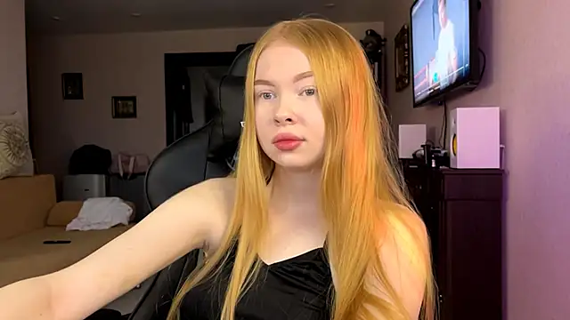 RaguelNicksons online show from November 2025 05:28:02 AM