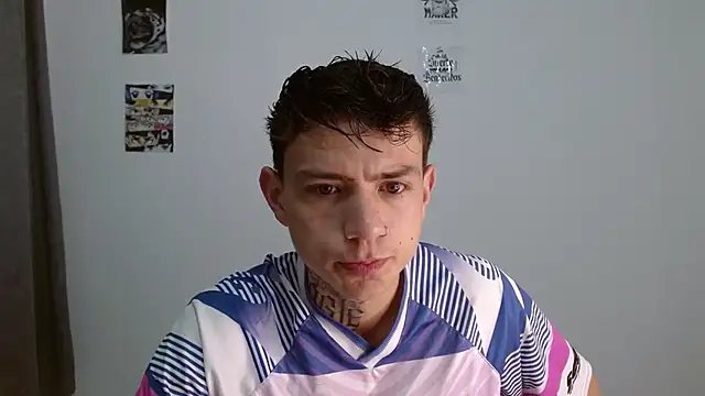 hot teo  online show from December 2025 11:08:02 AM