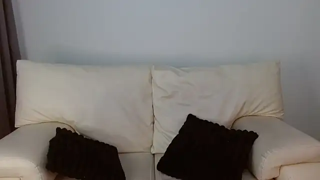 hot teo  online show from January 2026 05:04:01 PM