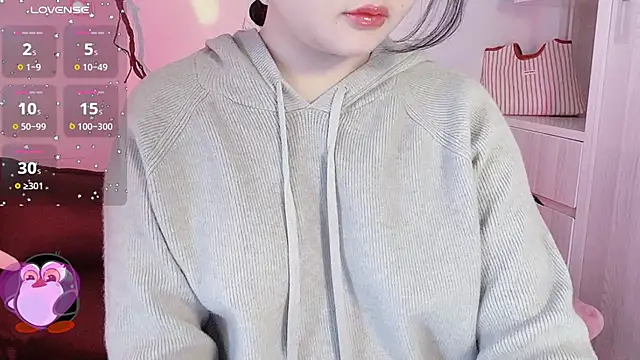 BeChinh Lee online show from January 2026 04:04:02 AM