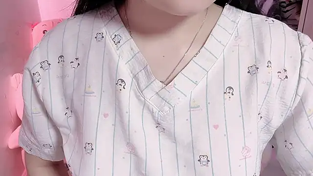 Snapshot of BeChinh_Lee chatting on June 2026 05:15:01 AM BeChinh Lee online show from June 2026 05:15:01 AM