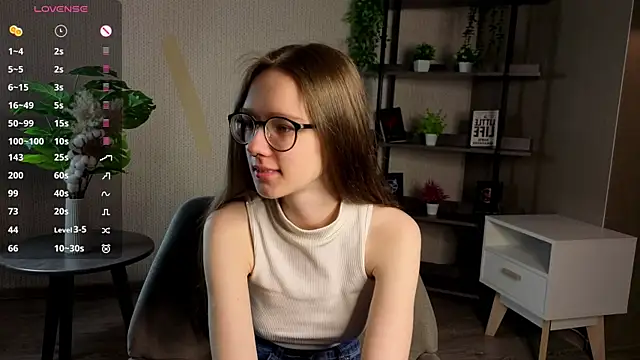 Snapshot of AiFusch chatting on March 2026 07:47:01 AM AiFusch online show from March 2026 07:47:01 AM