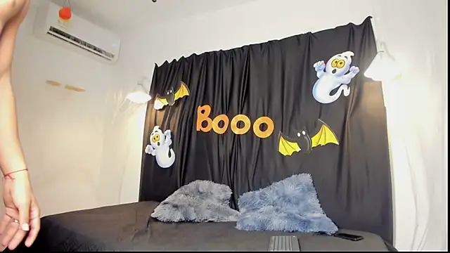cosmicbi online show from October 2025 05:25:01 PM