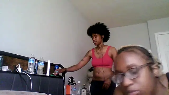 dezzidavill online show from April 2026 02:07:02 PM