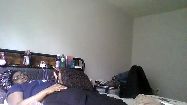 dezzidavill online show from May 2026 04:14:02 PM