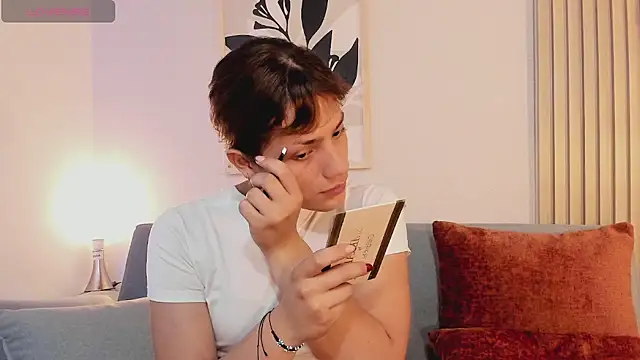 KassMonroe online show from February 2026 08:09:02 PM