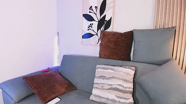 KassMonroe online show from April 2026 01:42:02 AM