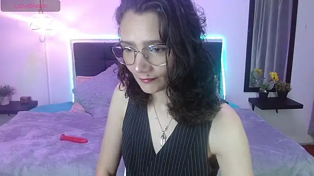Snapshot of Dafne_xx_ chatting on October 2025 01:25:02 PM Dafne xx online show from October 2025 01:25:02 PM