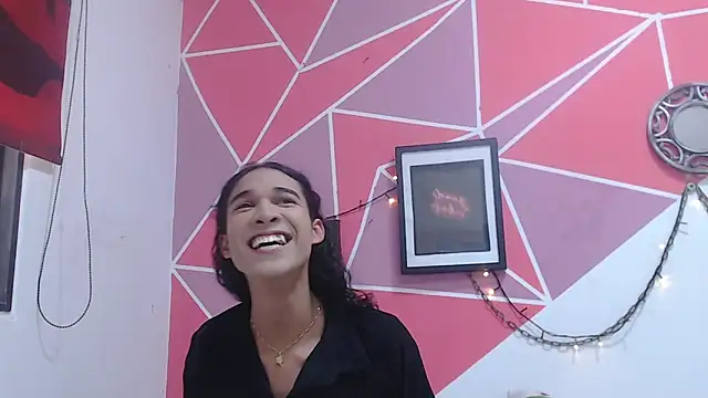 Tifany Adams online show from November 2025 08:41:02 PM