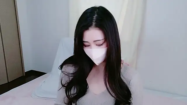 Ran 2323 online show from February 2026 02:12:02 AM