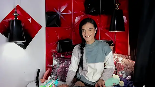 Snapshot of ZAMMIRA chatting on February 2026 05:44:01 AM ZAMMIRA online show from February 2026 05:44:01 AM