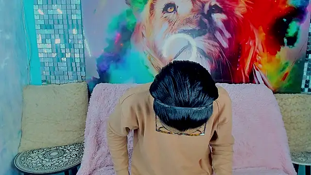 Snapshot of ZAMMIRA chatting on February 2026 05:22:02 AM ZAMMIRA online show from February 2026 05:22:02 AM