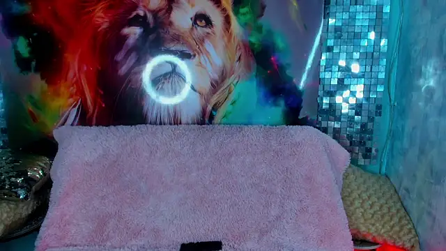 Snapshot of ZAMMIRA chatting on March 2026 12:21:02 PM ZAMMIRA online show from March 2026 12:21:02 PM