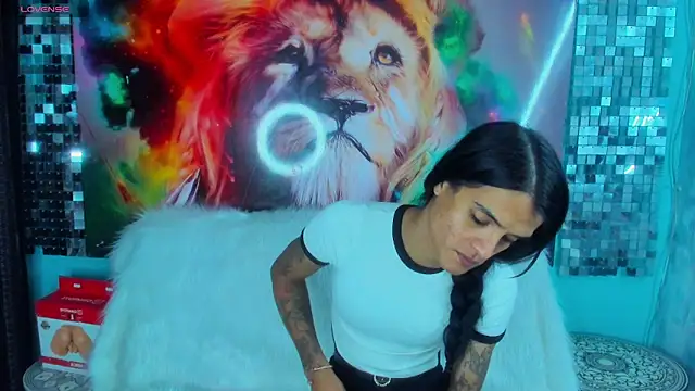 Snapshot of ZAMMIRA chatting on March 2026 12:27:02 PM ZAMMIRA online show from March 2026 12:27:02 PM