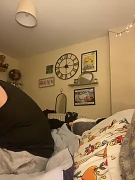 DelayedAnalog720 online show from December 2025 04:10:02 AM