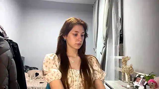 WildPeachh online show from November 2025 07:08:02 PM