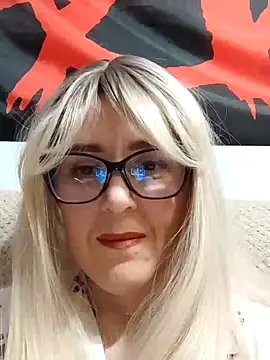 Amelialove42 online show from December 2025 07:21:02 PM