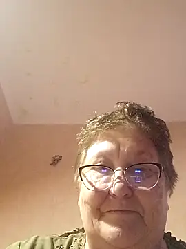 Katherine735 online show from April 2026 02:15:01 PM