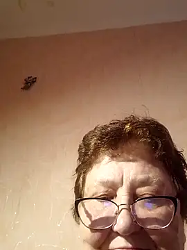 Snapshot of Katherine735 chatting on May 2026 02:00:01 PM Katherine735 online show from May 2026 02:00:01 PM