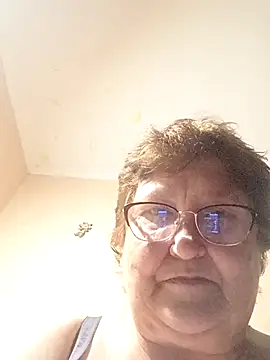 Snapshot of Katherine735 chatting on July 2026 08:05:01 PM Katherine735 online show from July 2026 08:05:01 PM