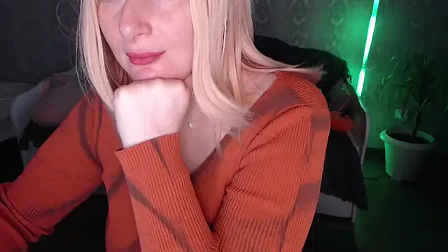 Yummy Gloria online show from November 2025 06:27:01 AM