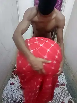 Snapshot of indian_Couple_1999 chatting on October 2025 03:23:02 PM indian Couple 1999 online show from October 2025 03:23:02 PM